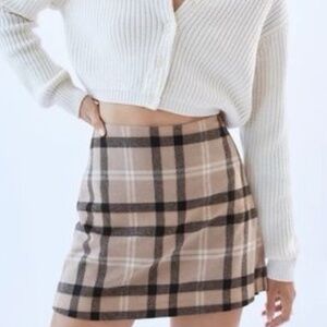 Aritzia Wilfred Plaid Classic Mini Skirt